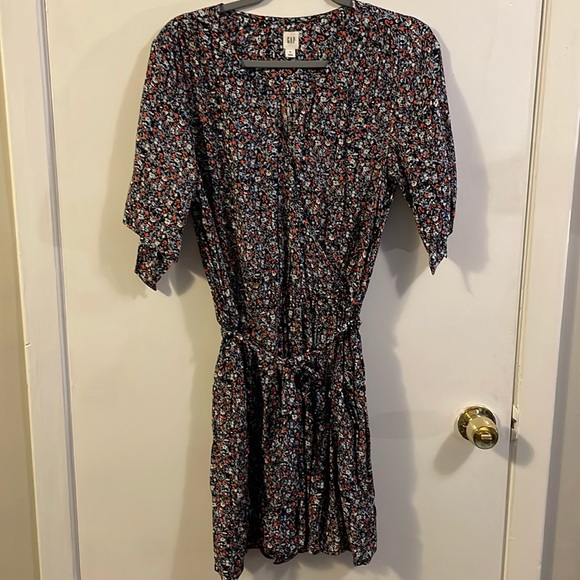 GAP dress - Picture 1 of 8